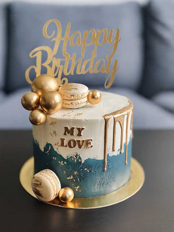 Midnight Gold Designer Chocolate Cake