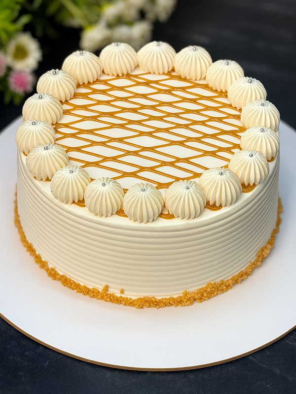 Pineapple Love Cake