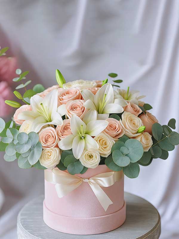 Romantic Pastel Round Box