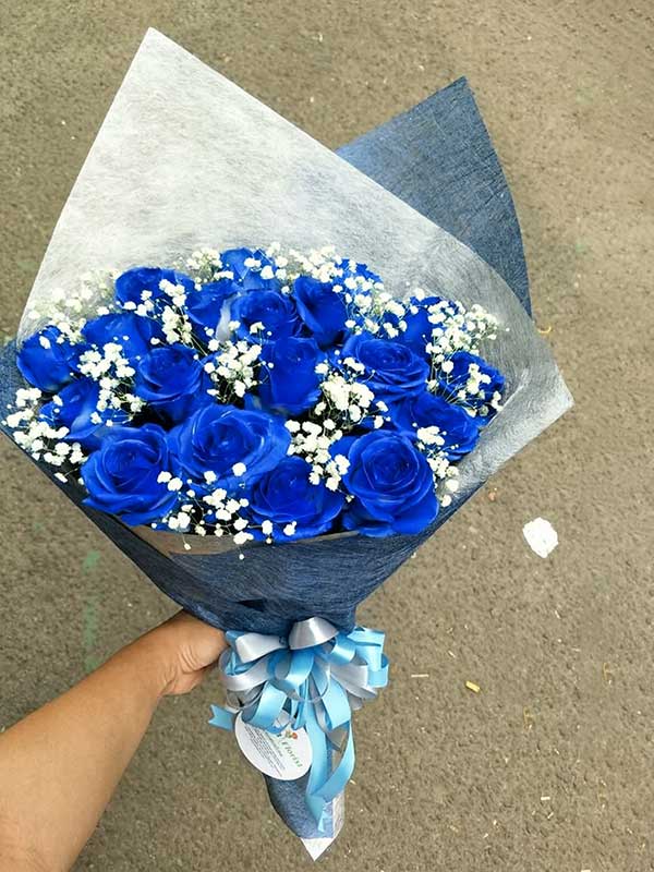 Blue Silver Rose Bouquet