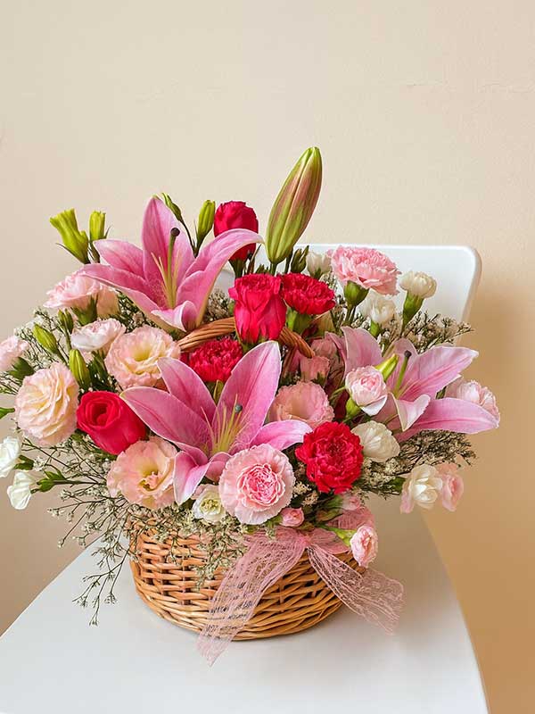 Wooden Basket Mixed Roses & Carnations