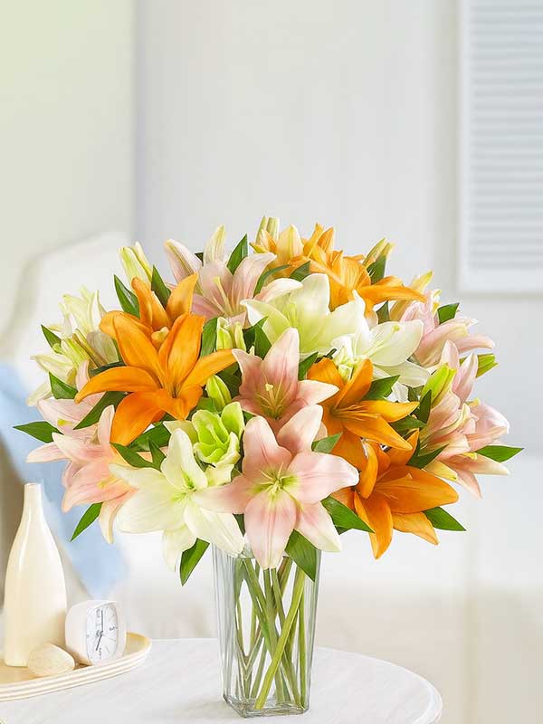 Trio Lily Glass Vase