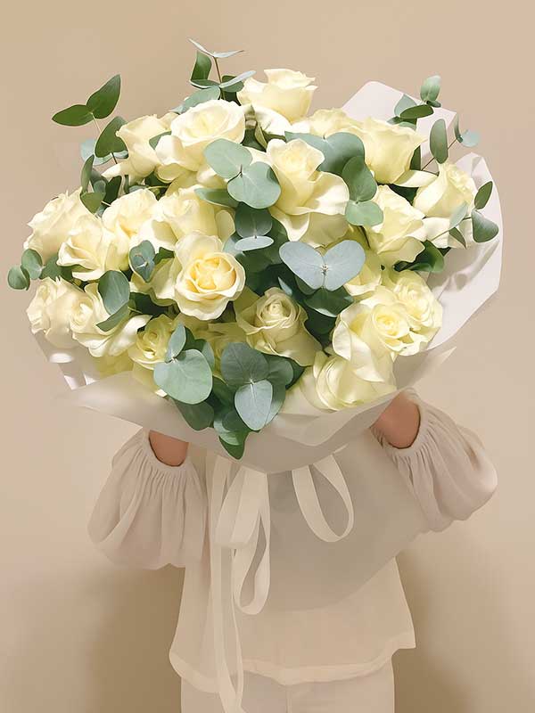 White Serenity Ensemble